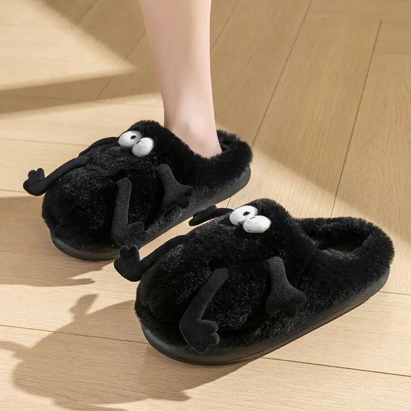 Spot Cute Whale Cotton Slippers Women's Winter Couple Indoor Household Men's Winter Cartoon Mao Mao Slippers