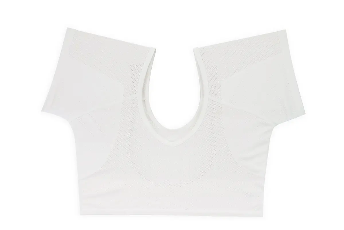 Sweat-proof armpit vest with sweat absorber and chicken collar — feature 10