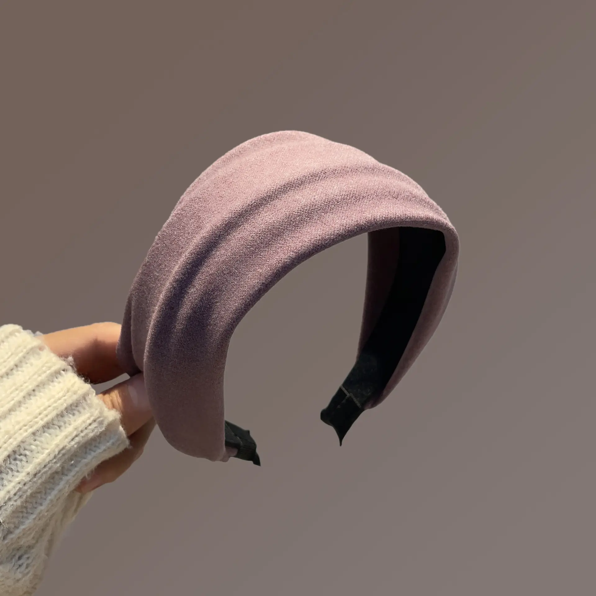 Knitted Hairpin with Ultra-Wide Bristle for Women