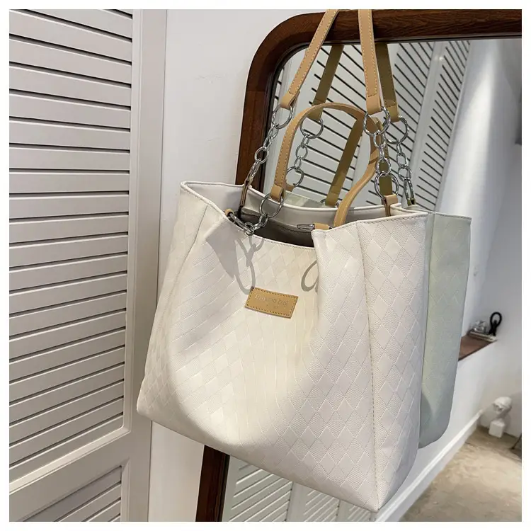 Women's Quilted Shoulder Bag White Brown 2022 — feature 28