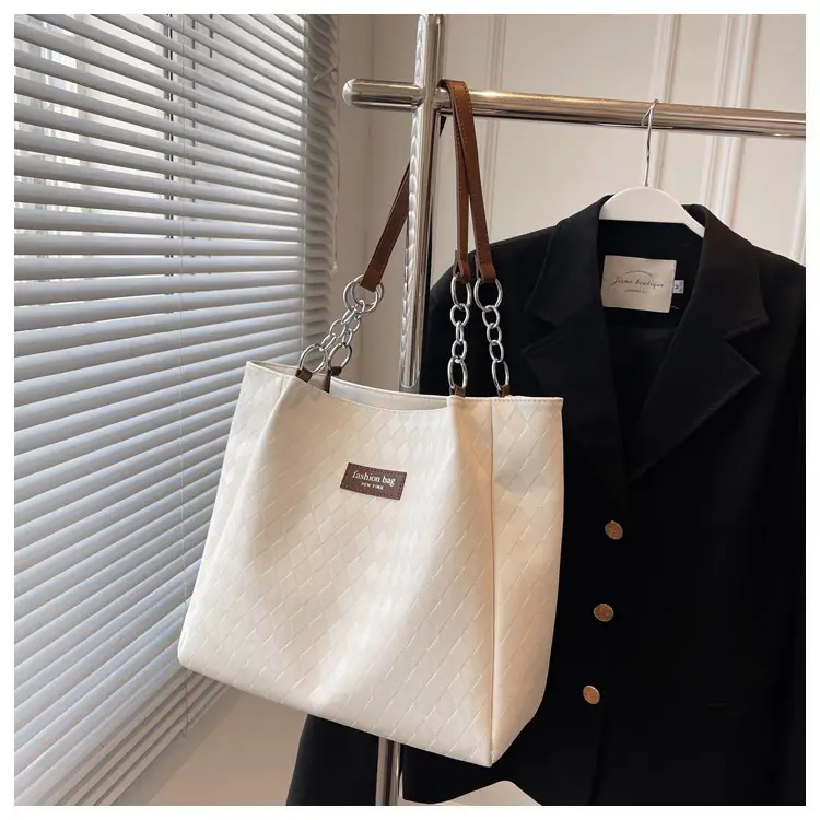 Women's Quilted Shoulder Bag White Brown 2022 — feature 34