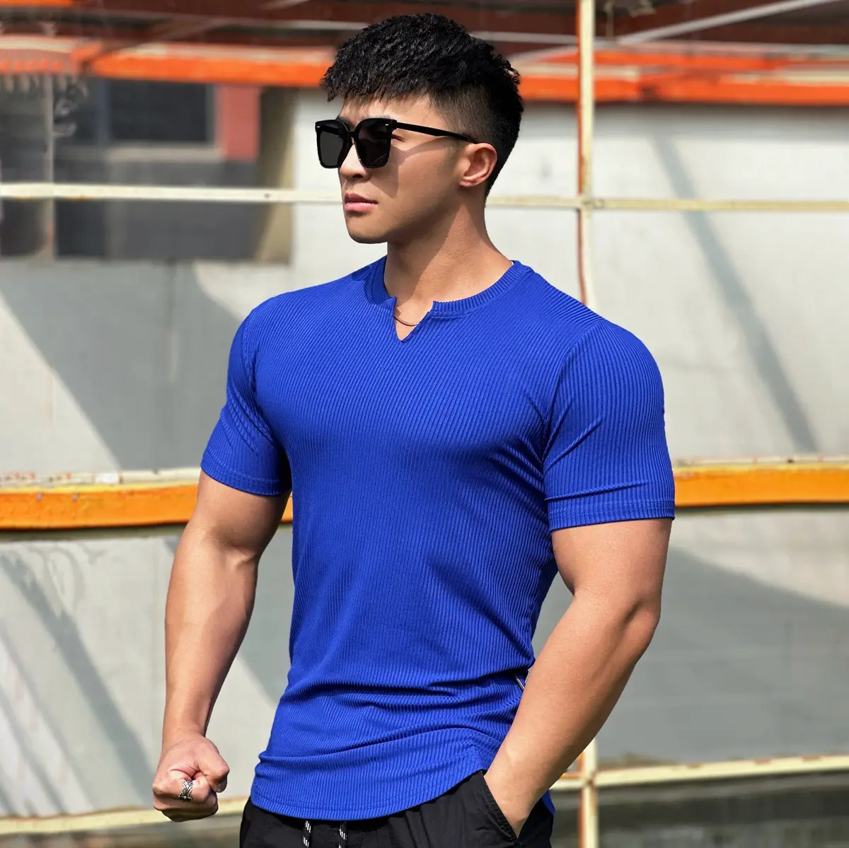 Men's Navy Long Sleeve T-Shirt Pullover Winter Pullover — feature 10