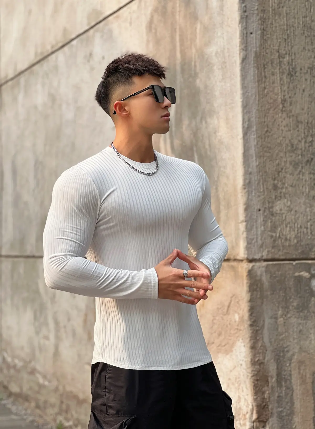 Men's Navy Long Sleeve T-Shirt Pullover Winter Pullover — feature 29