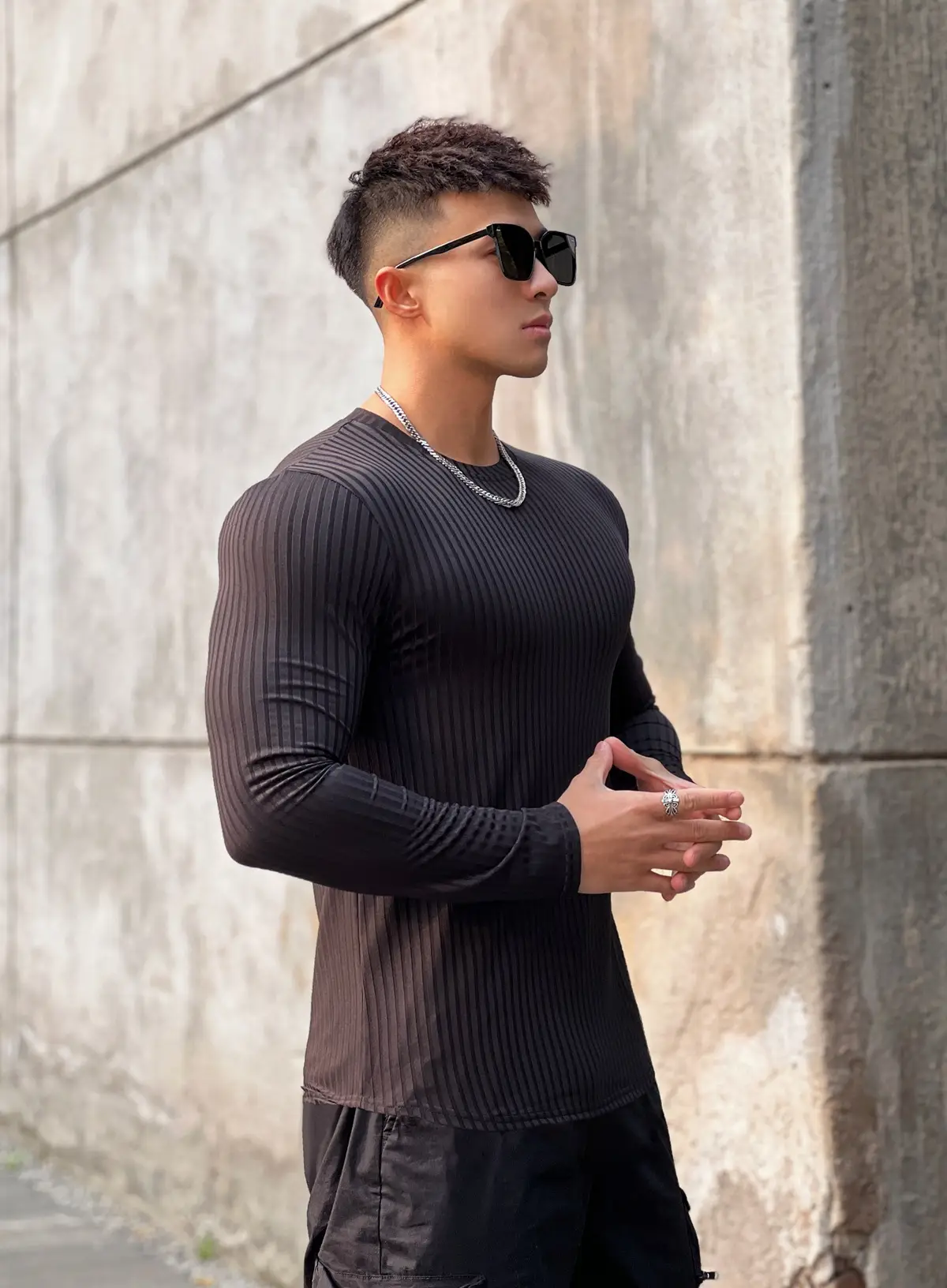 Men's Navy Long Sleeve T-Shirt Pullover Winter Pullover — feature 30