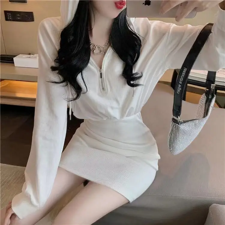 Light Grey Long Sleeve Waist Hip Dress for Women — feature 3