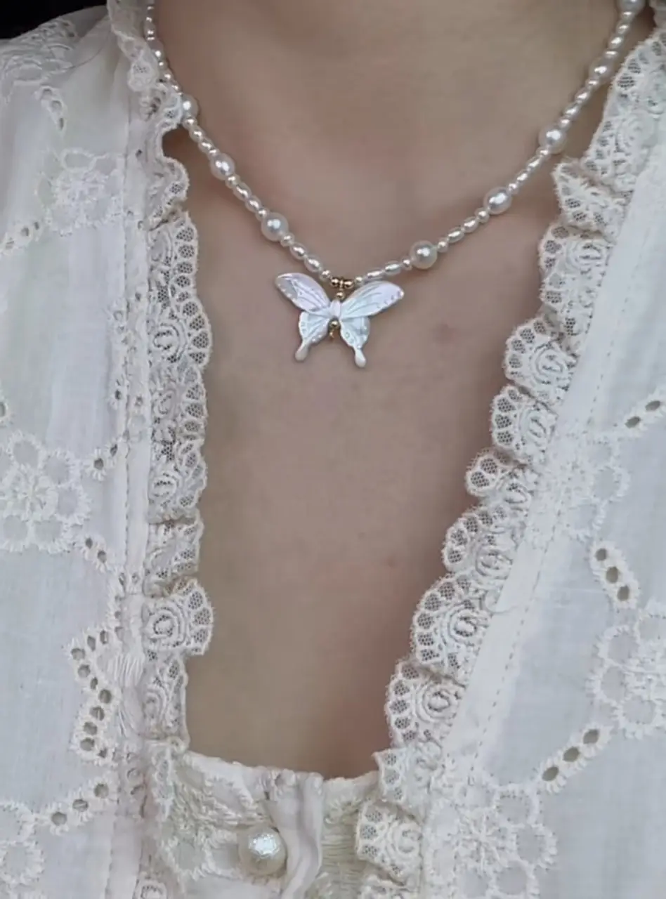 Natural Pearl Butterfly Necklace with White Butterfly Pendant — feature 1