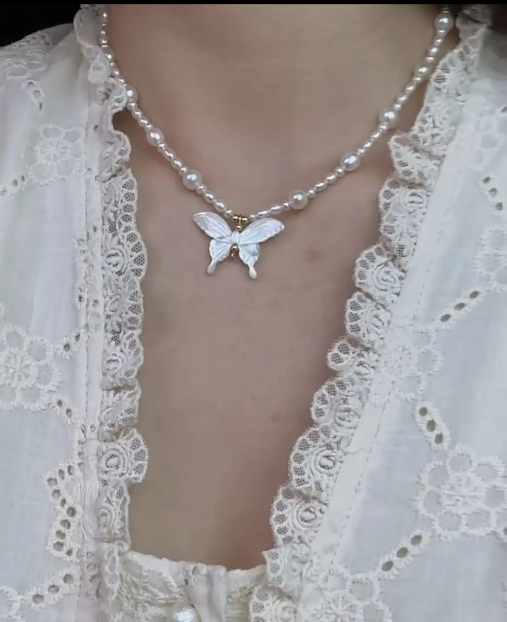 Natural Pearl Butterfly Necklace with White Butterfly Pendant — feature 5