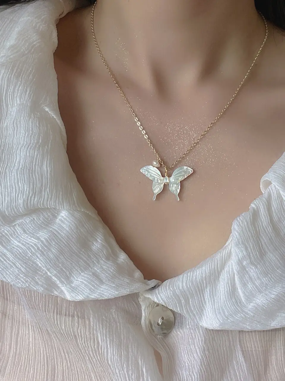 Natural Pearl Butterfly Necklace with White Butterfly Pendant — feature 7
