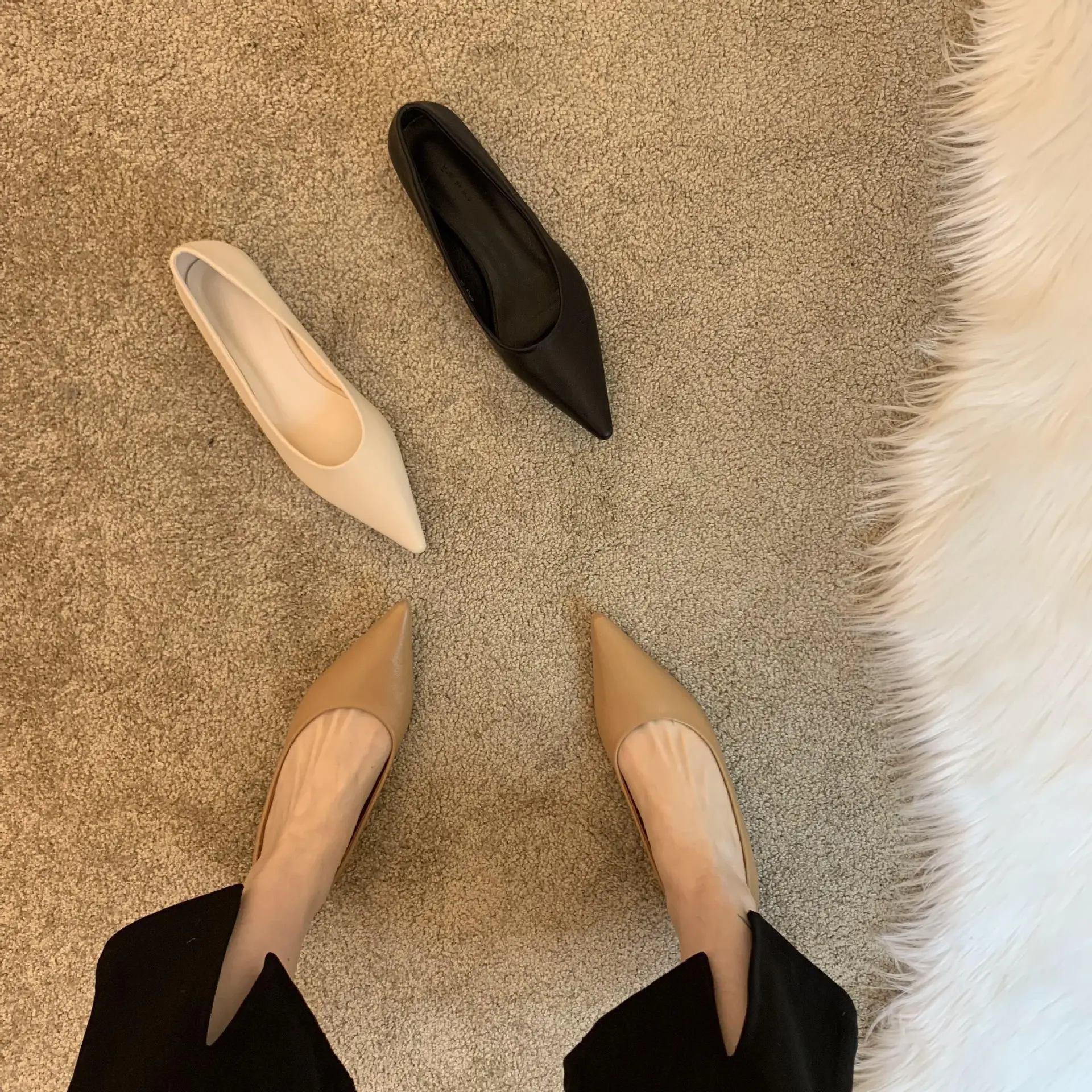 Women's White Leather Pointed Toe Flat Heels
