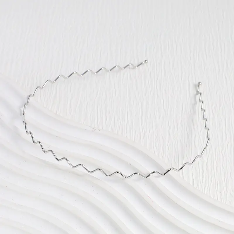 Thin wave headband