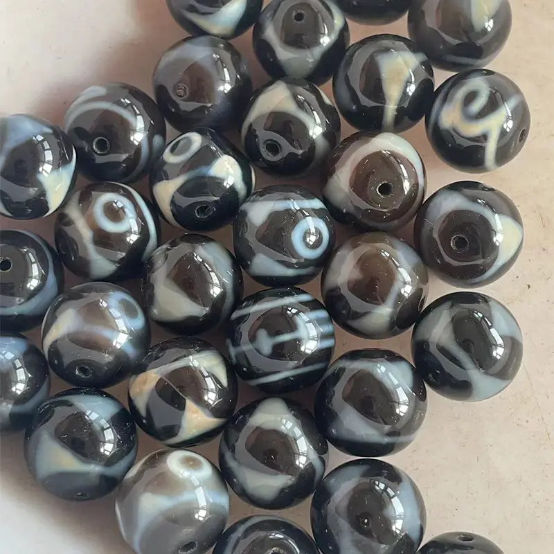 Xizang Natural Agate Beads 14mm High Gloss Infiltrated - Image 3