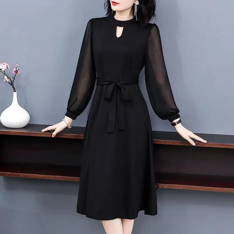 Black Long-Sleeved Slim Fit Dress for Women - Image 2