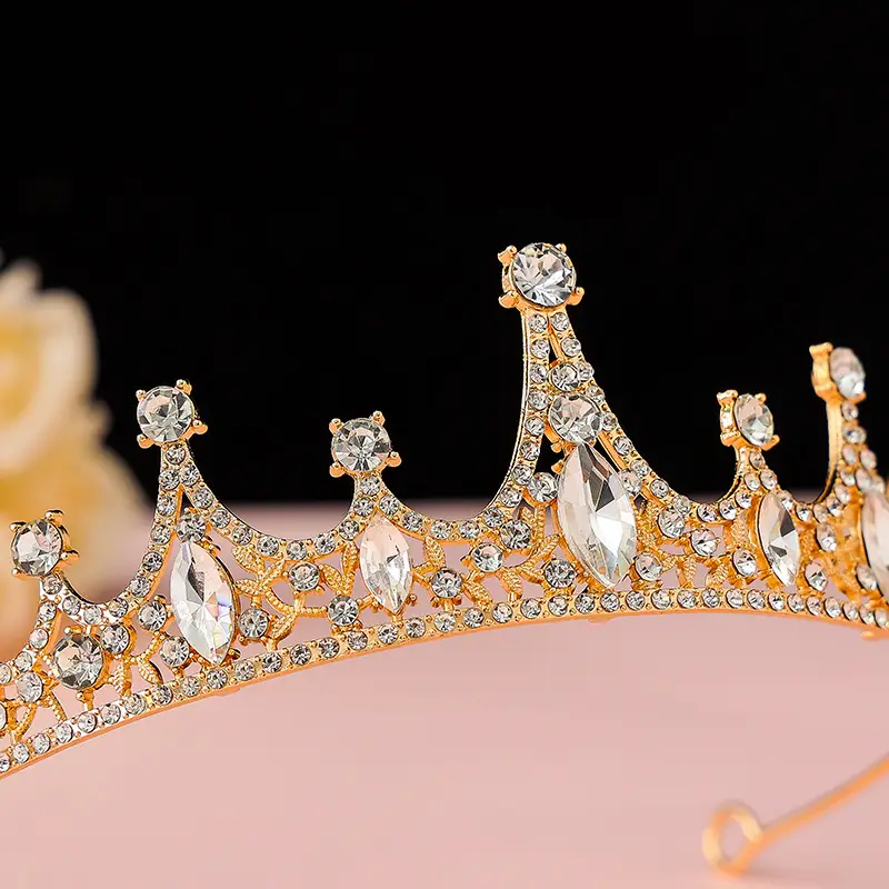 Bride Crown with Green Gemstones for Women — feature 9