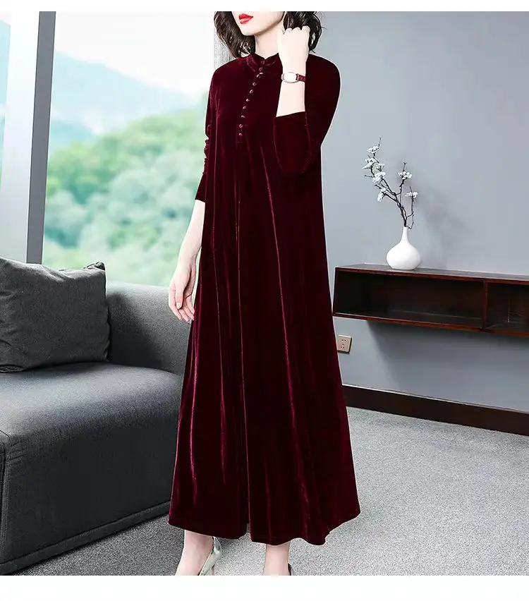 2026 Winter Black Velvet Long Sleeve Dress for Women — feature 3