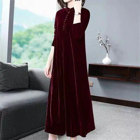 2026 Winter Black Velvet Long Sleeve Dress for Women - Image 4