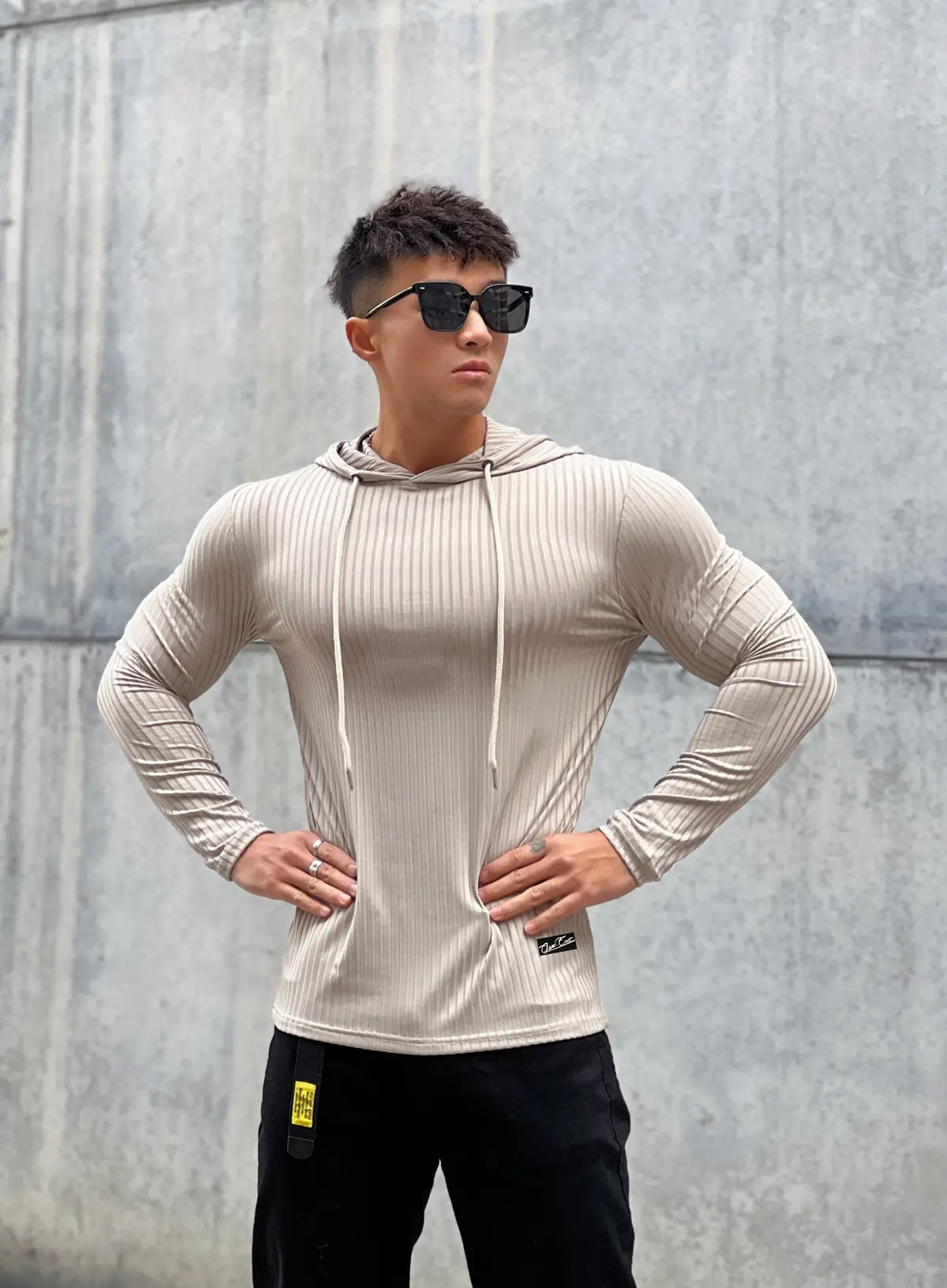 Winter Slim-fit Knitted Hoodie for Men — feature 2