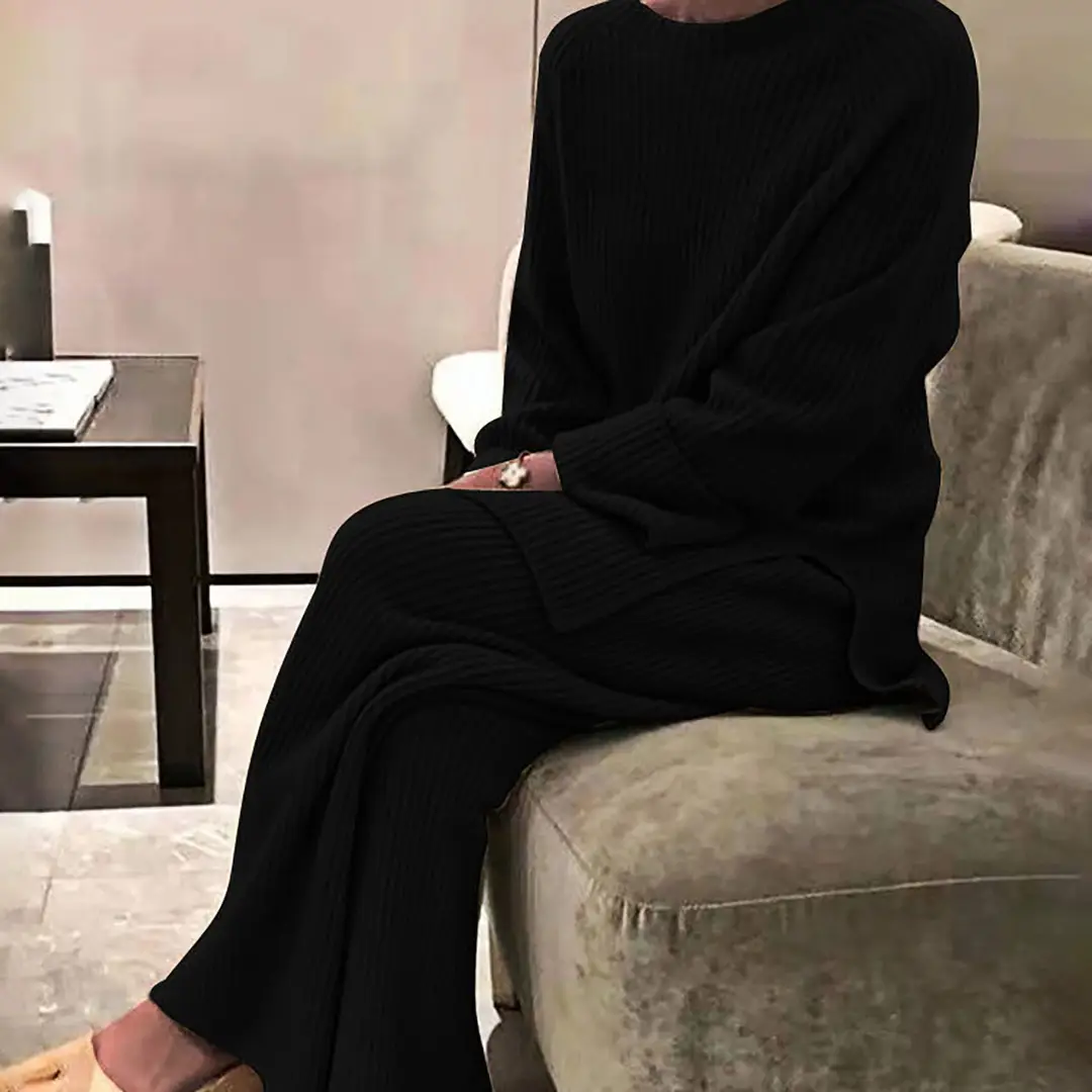 2025 Autumn and Winter European and American Style Loose Long-Sleeved Knitted Two-Piece Women's Casual Pure Color Sweater Suit — feature 15