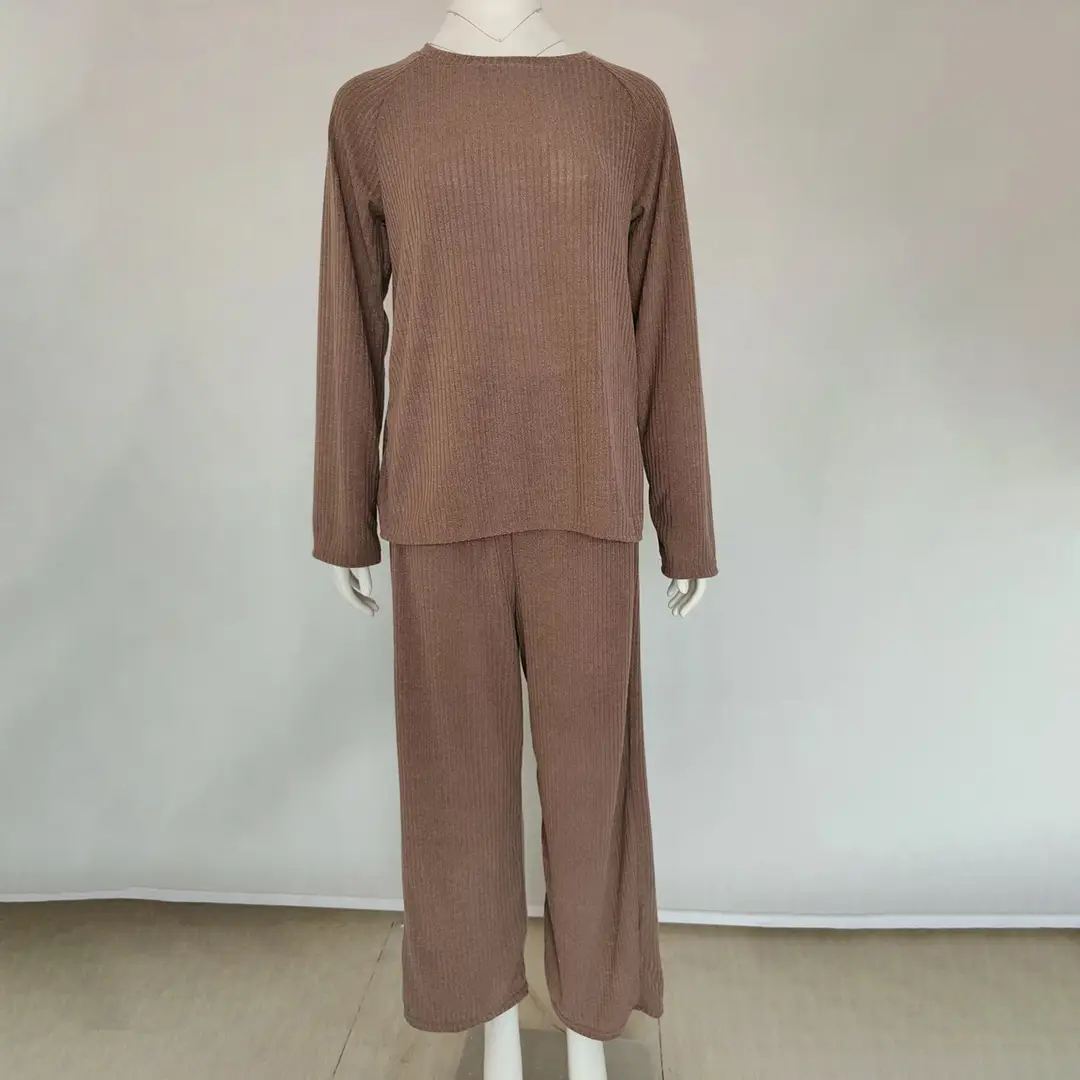 2025 Autumn and Winter European and American Style Loose Long-Sleeved Knitted Two-Piece Women's Casual Pure Color Sweater Suit — feature 5