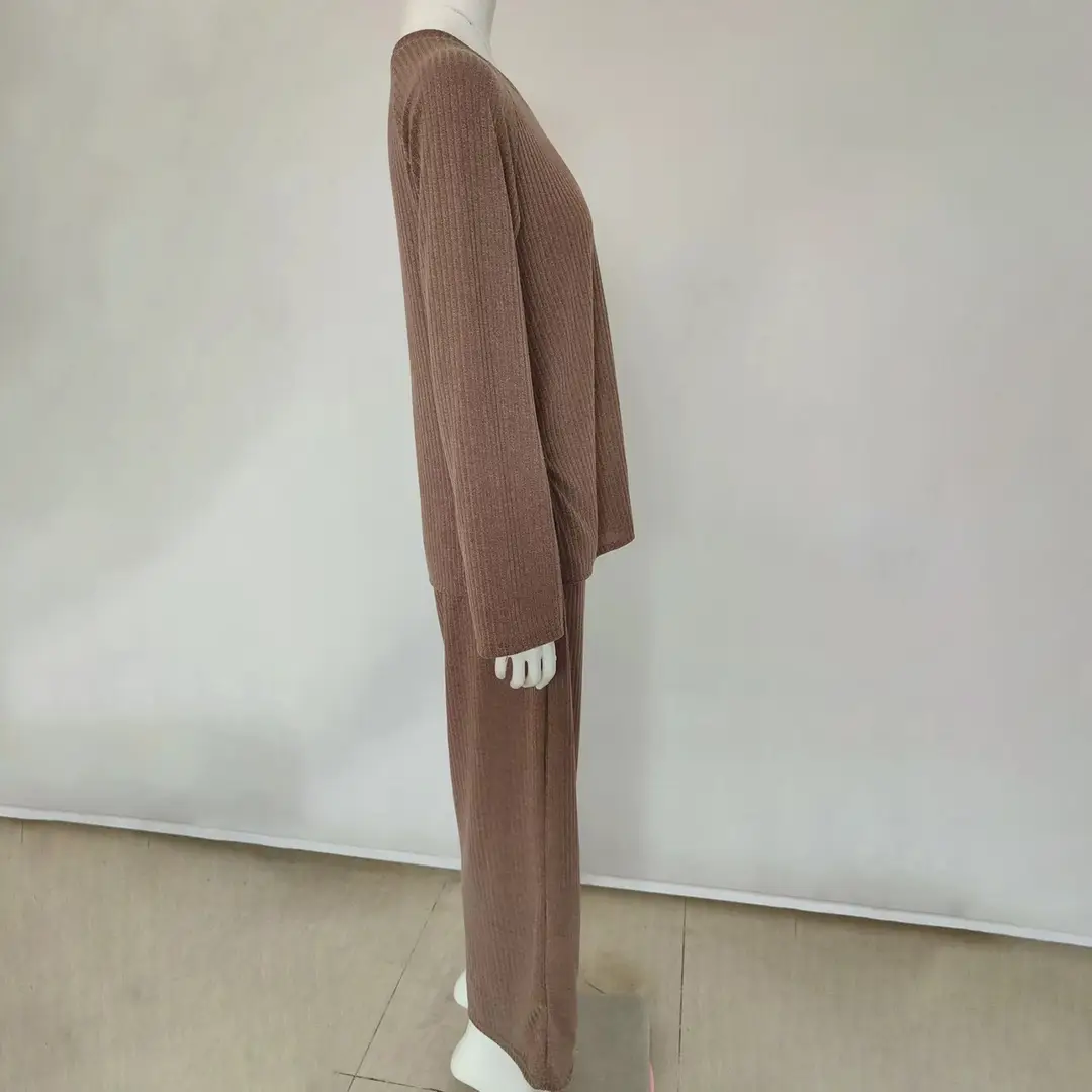 2025 Autumn and Winter European and American Style Loose Long-Sleeved Knitted Two-Piece Women's Casual Pure Color Sweater Suit — feature 6