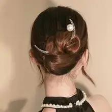 Pearl Crescent Hairpin Korea Wholesale Metal Hairpin — feature 1