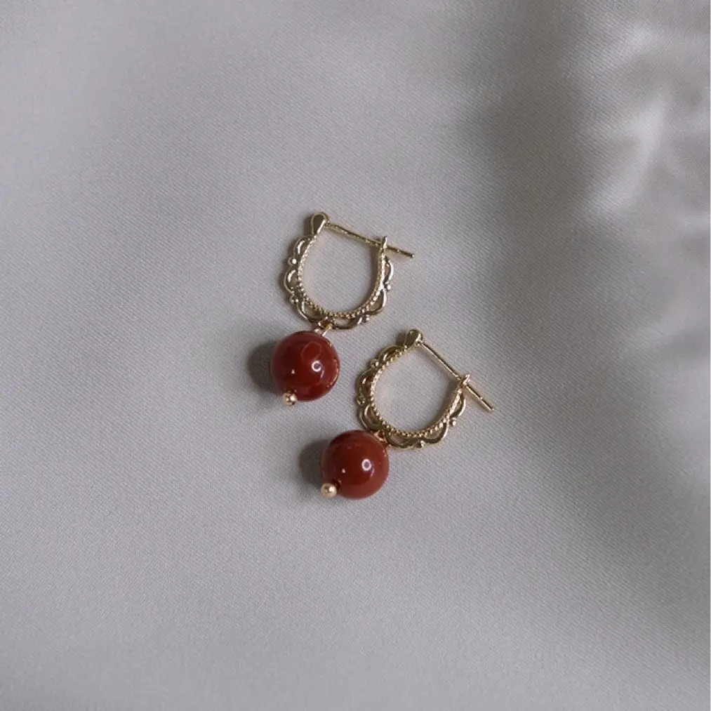 South Red Agate Ear Buckle Earrings 925 Gold - Image 2