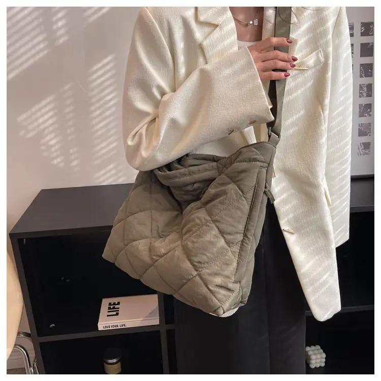 Autumn & Winter Crossbody Bag Waxy Cotton Large Capacity — feature 22