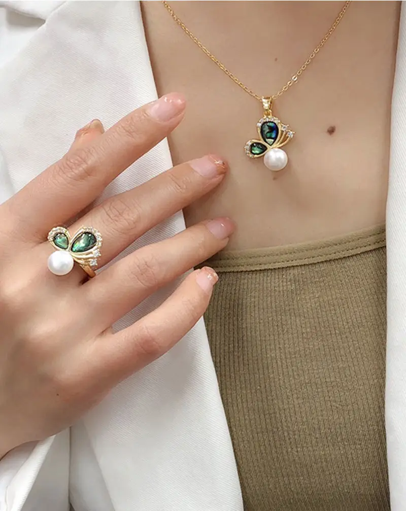 Natural Freshwater Pearl Pendant Set for Women — feature 9