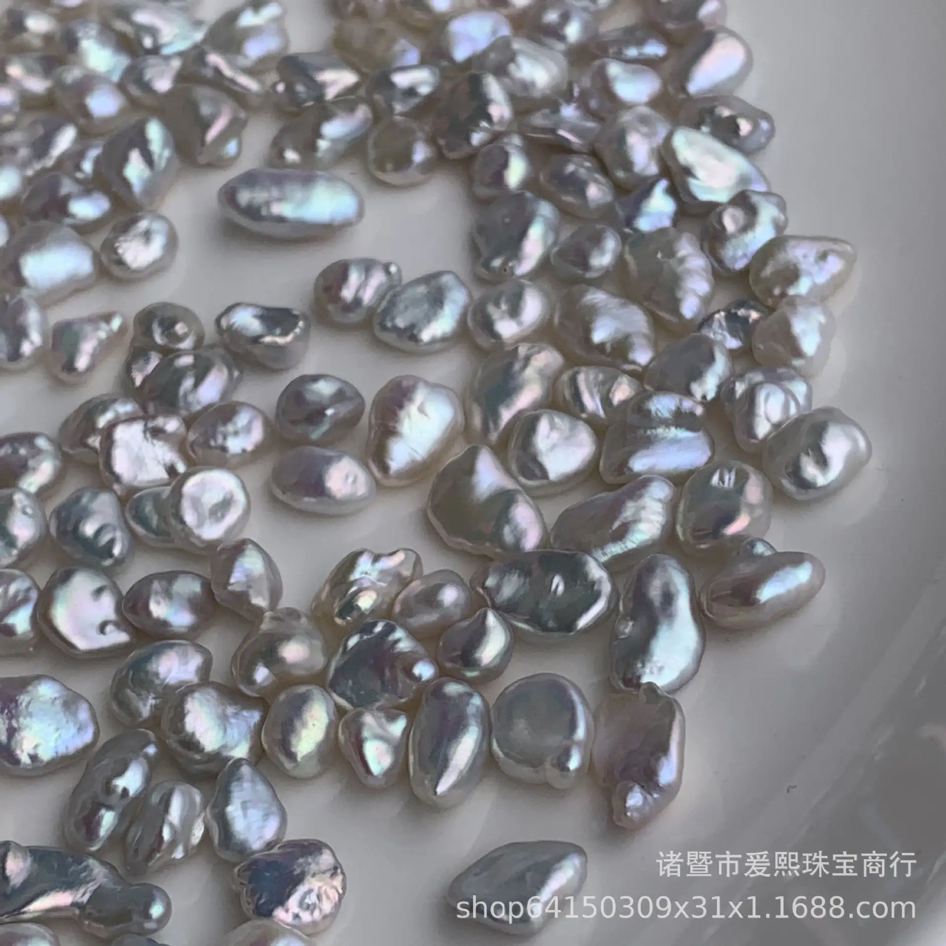 5-10mm Freshwater Pearls with Silver Flakes & Rainbow Luster — feature 4