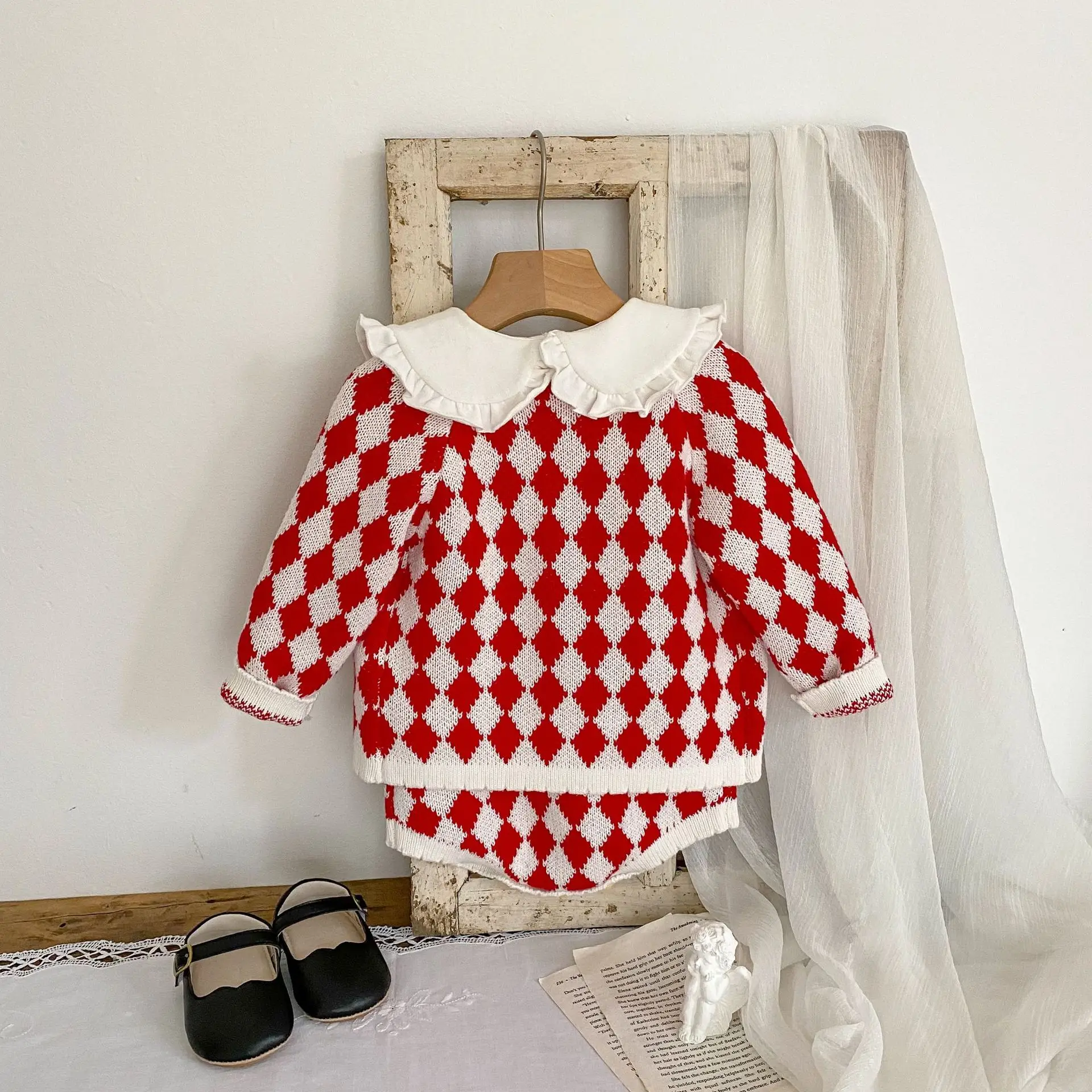 2025 Spring Baby Girl Knitted Diamond Sweater Jacket Set — feature 4