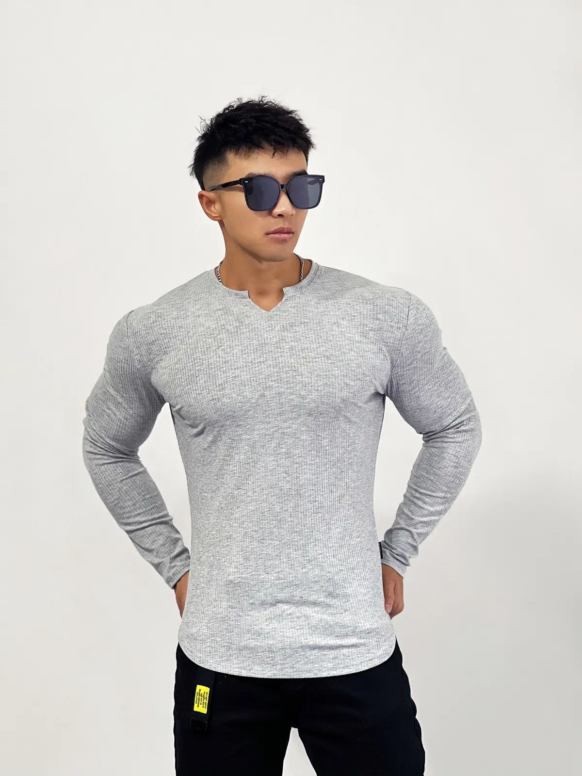 Men's White Long Sleeve Muscle Sports T-Shirt — feature 20