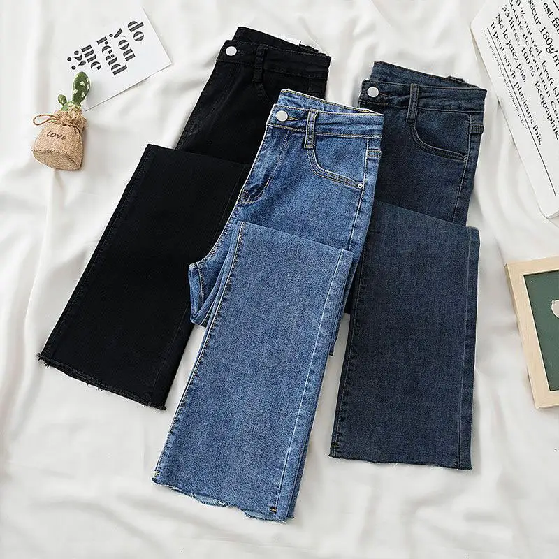 Women Black Slimming Jeans with Fleece Lining — feature 4