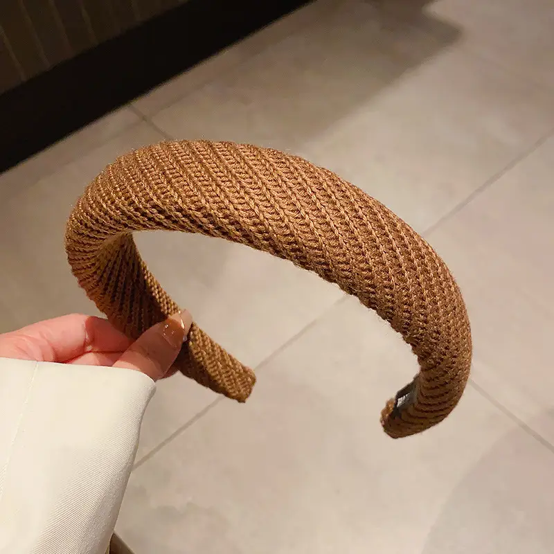 Black Twill Hairband Wide Edge for Women - Image 2