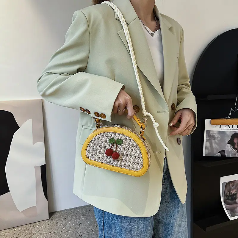 Retro Shell Bag Handheld Contrast Color 2025 Winter - Image 9