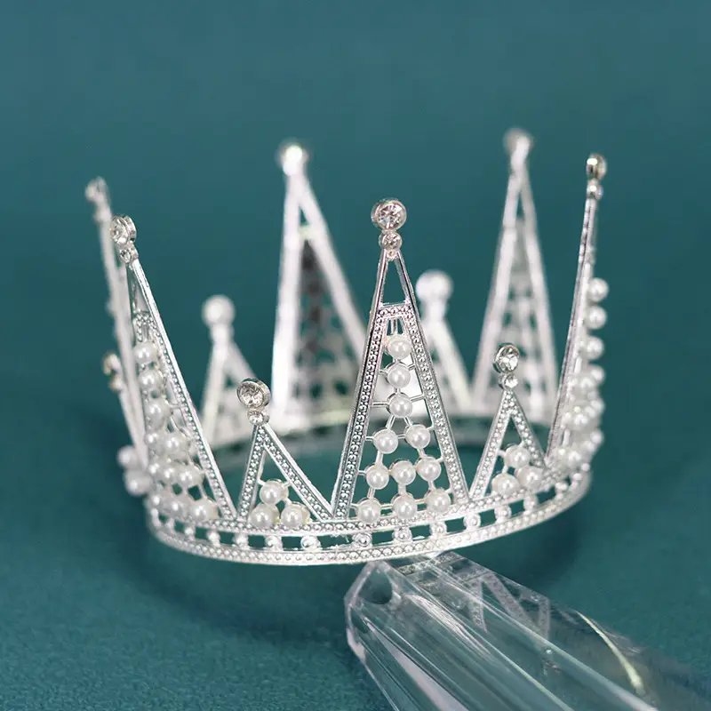 Pearl Crown Decoration for Weddings & Birthdays - Image 4