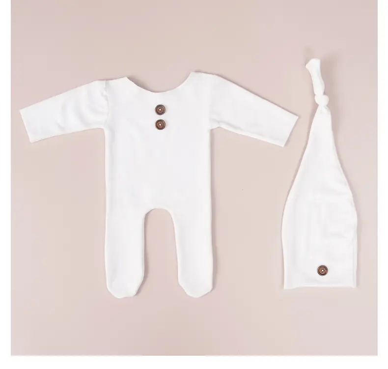Newborn Knitted Red Baby Photo Suit White — feature 7