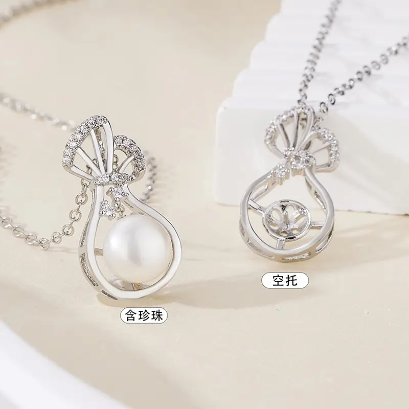 Korean Style Pearl Pendant with Diamond Design - Image 2