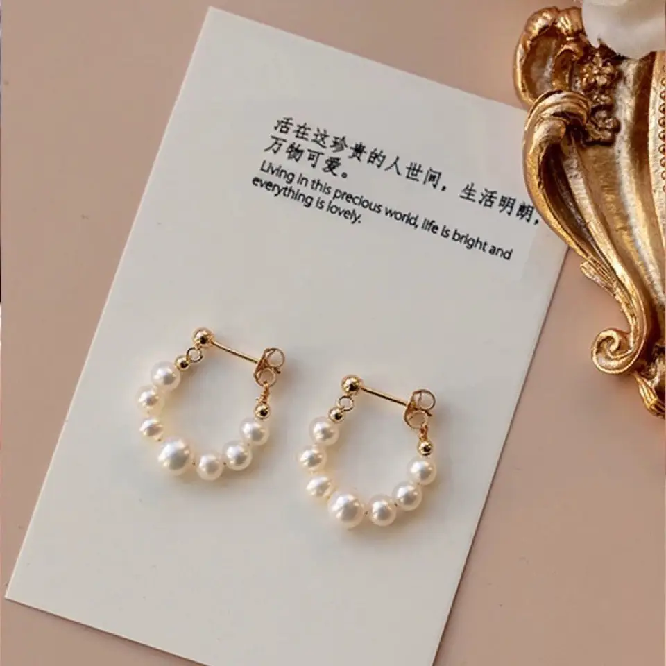 Retro Pearl Earrings Gold 14K Light Luxury - Image 4