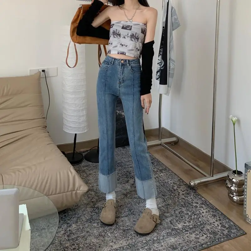 Vintage Blue High-Waisted Straight Leg Jeans for Women - Image 4