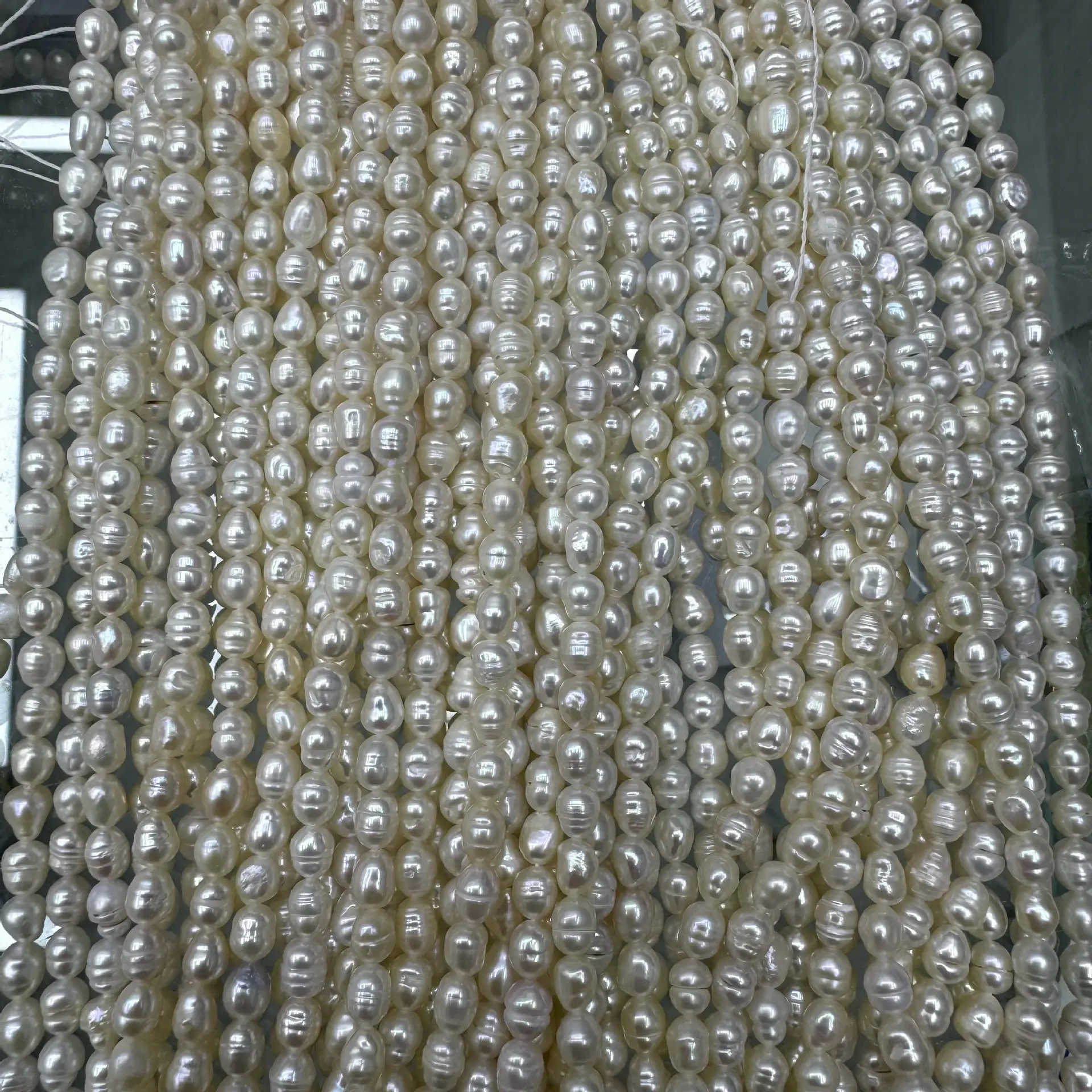 4mm Strong Light Pearl Beads for Winter Necklace - Image 5