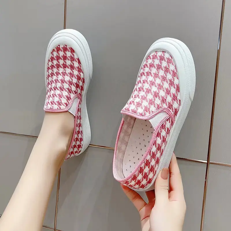Women's Shoes New Breathable Comfortable Women's Casual Shoes Simple Student Shoes Korean Fashion Slip-on Lazy Shoes Wholesale - Image 3