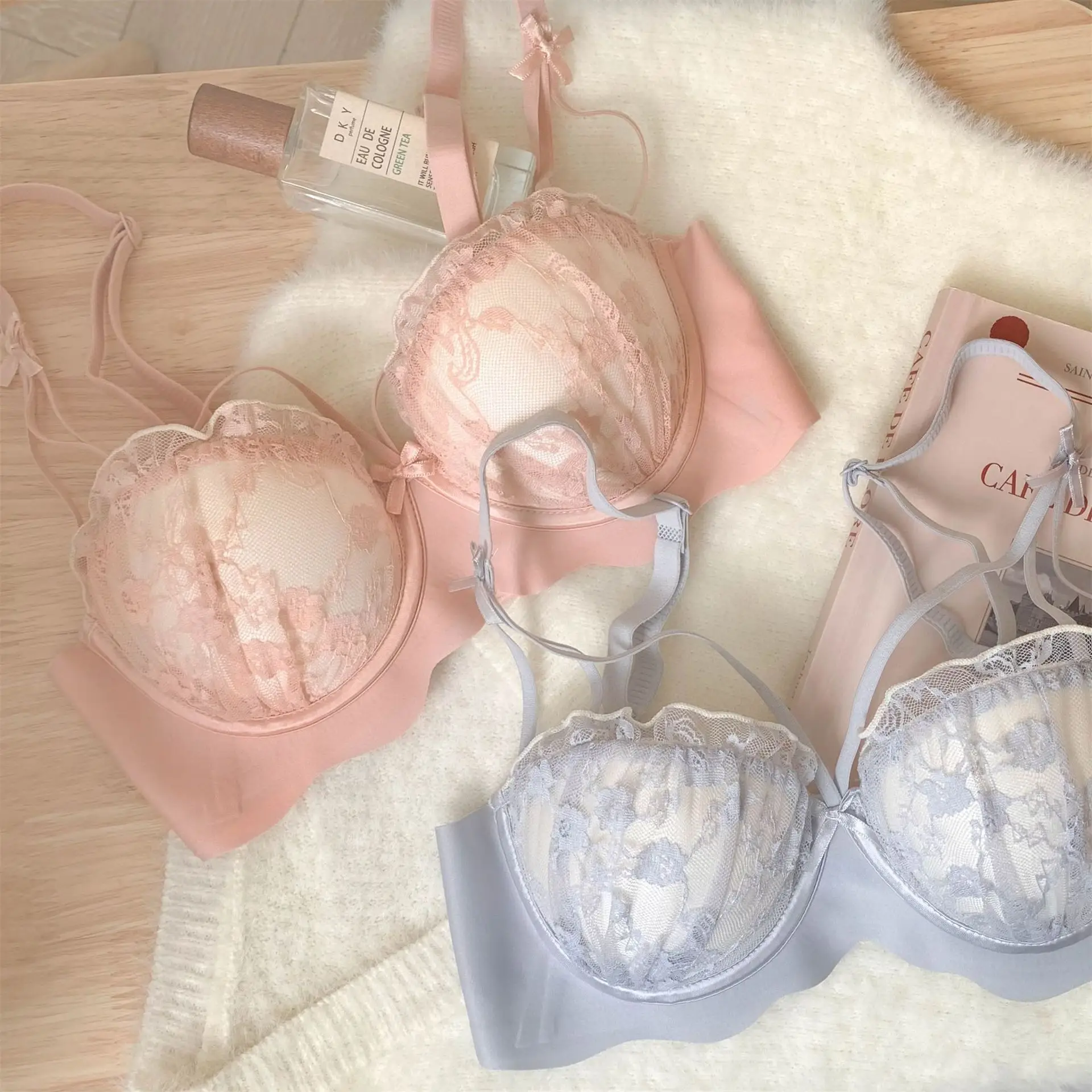 Women's Push Up Wireless Underwear Cream White Anti Sagging — feature 9