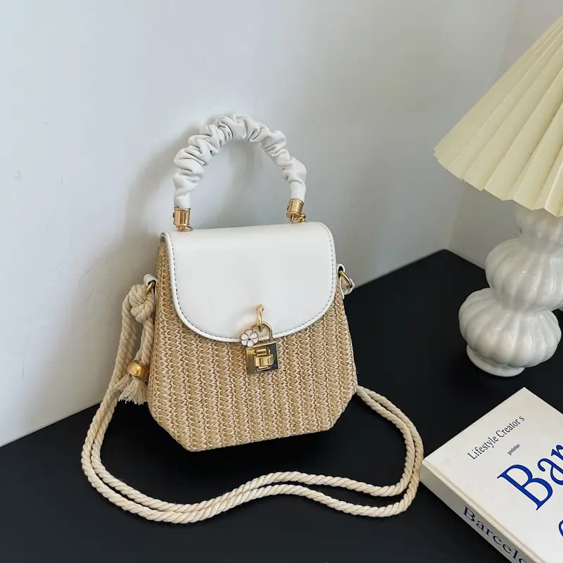 Women's Straw Crossbody Bag Brown 2023 - Image 3