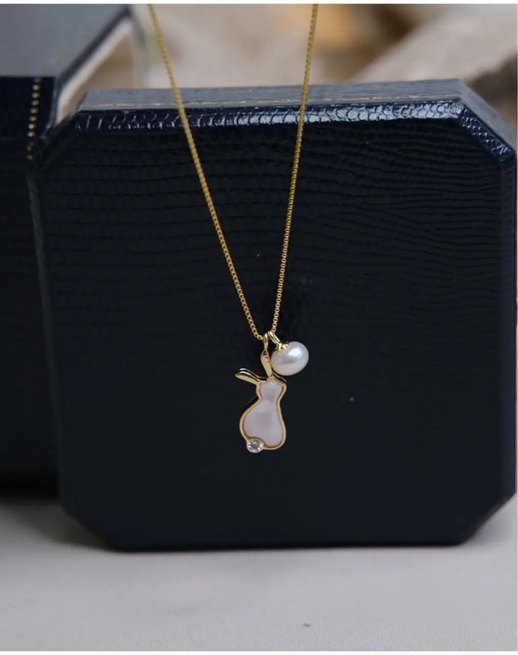 14K Gold Plated Pearl Pendant Necklace for Women — feature 1