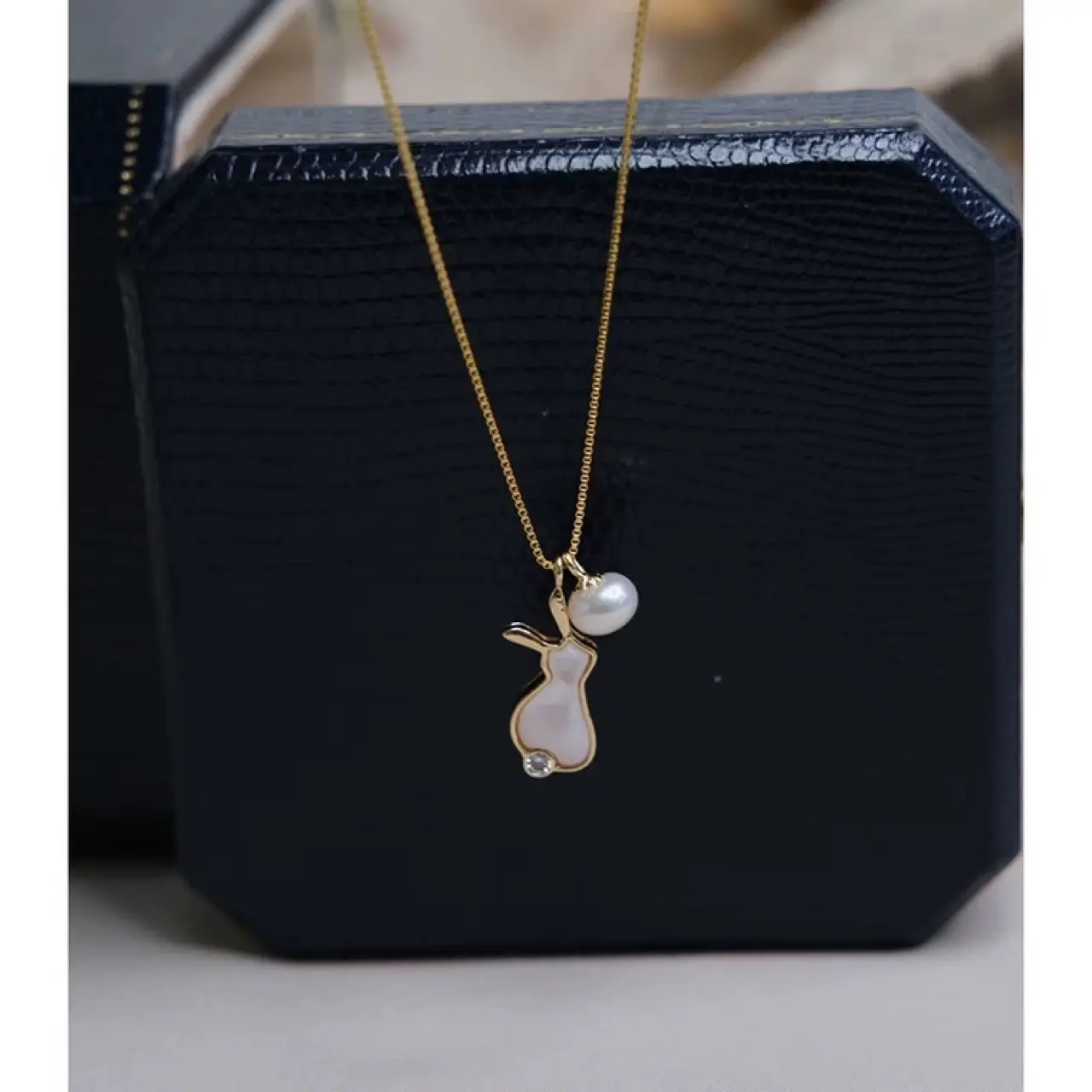 14K Gold Plated Pearl Pendant Necklace for Women — feature 7