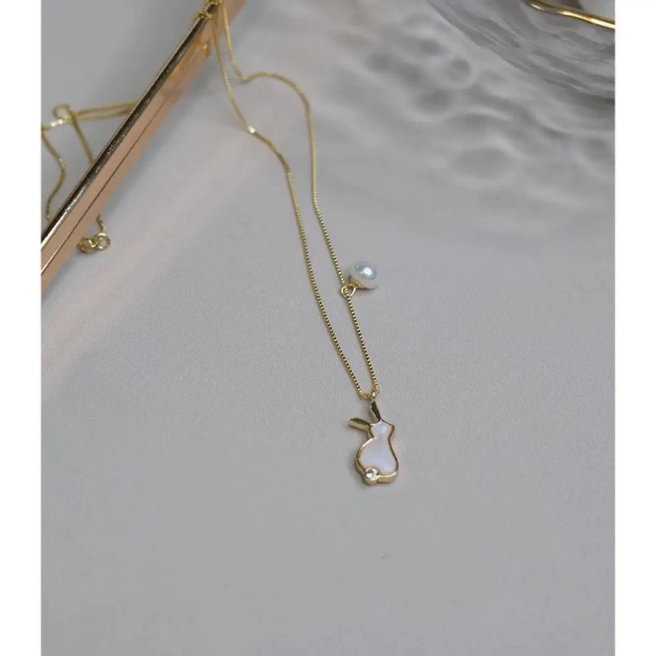 14K Gold Plated Pearl Pendant Necklace for Women — feature 8