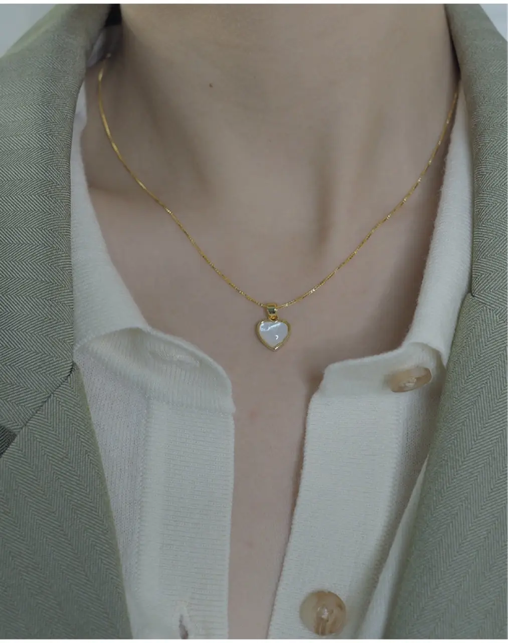 Peach Heart Necklace for Women 14K Gold — feature 9