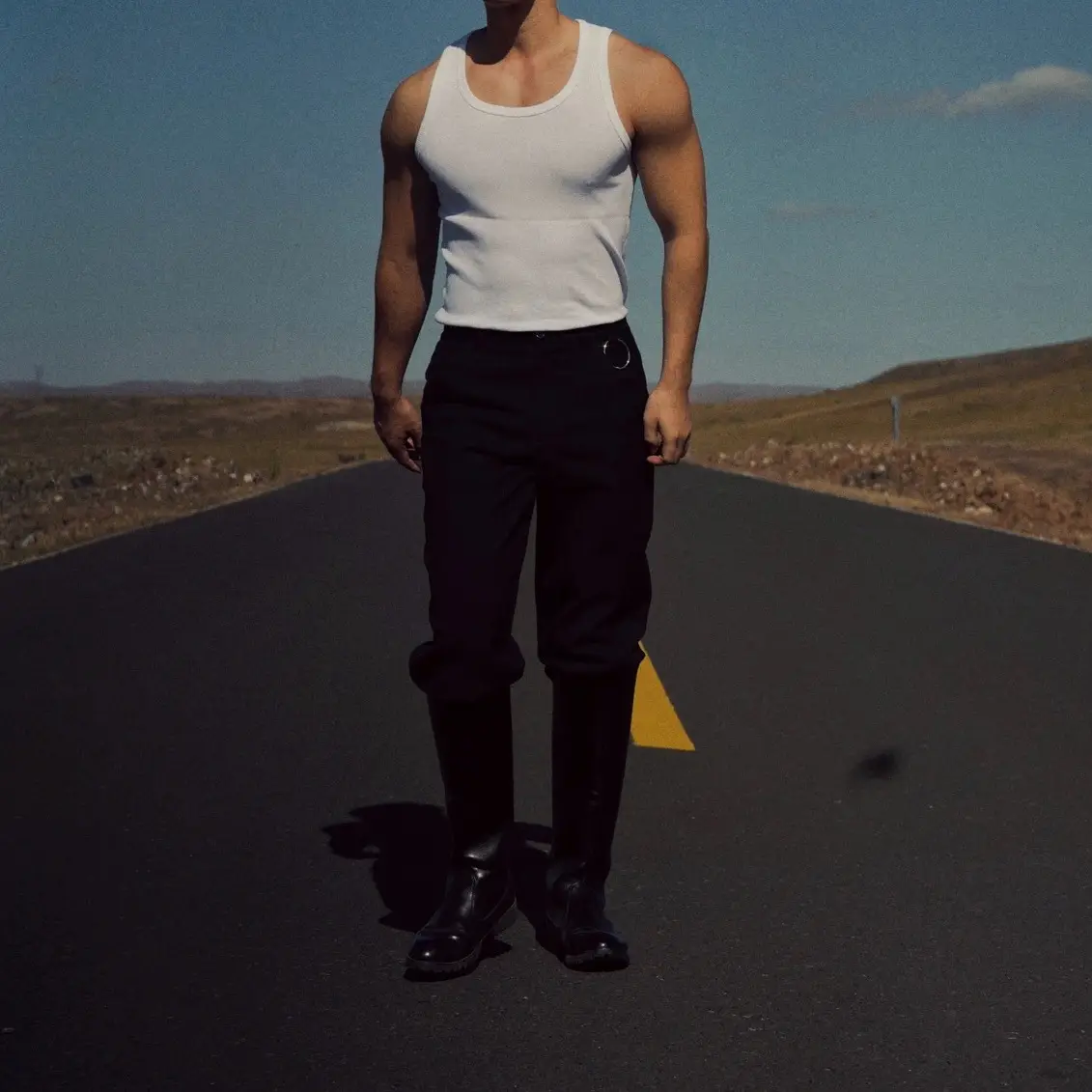Men's Threaded Slim Fit Summer Sports Vest — feature 10