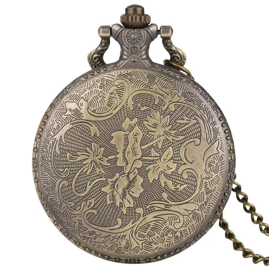 Retro Bronze Wild Wolf Pocket Watch with Gold Chain — feature 14