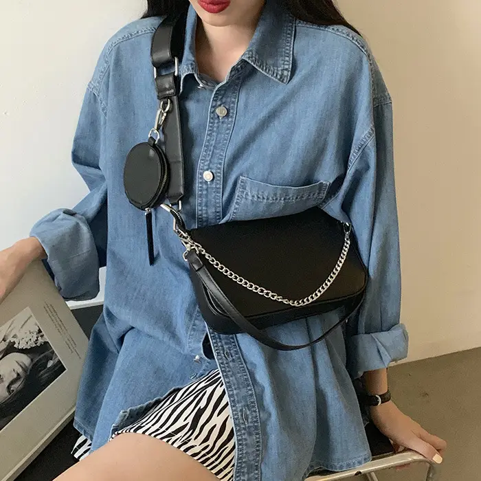 2025 Black Chain Shoulder Bag Hobo Armpit Design