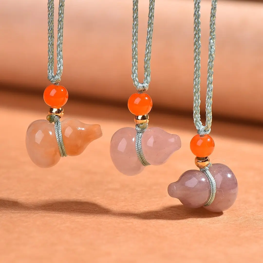 Natural Gold Silk Jade Gourd Pendant Xinjiang Color — feature 2